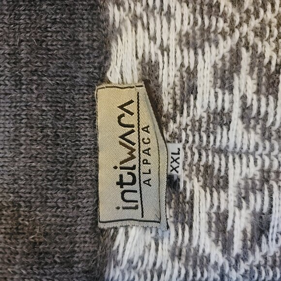 Intiwara XXL %100 Alpaca Sweater! - Picture 2 of 6